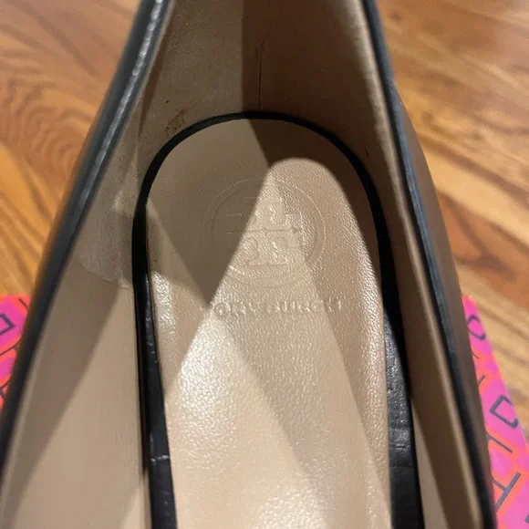 Tory Burch Raleigh heels 70mm black and gold size 11 - Picture 7 of 10